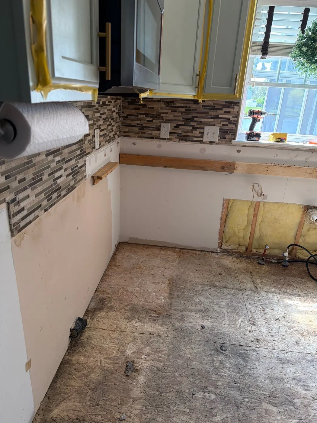 Containment setup for mold remediation in Indian Lake home